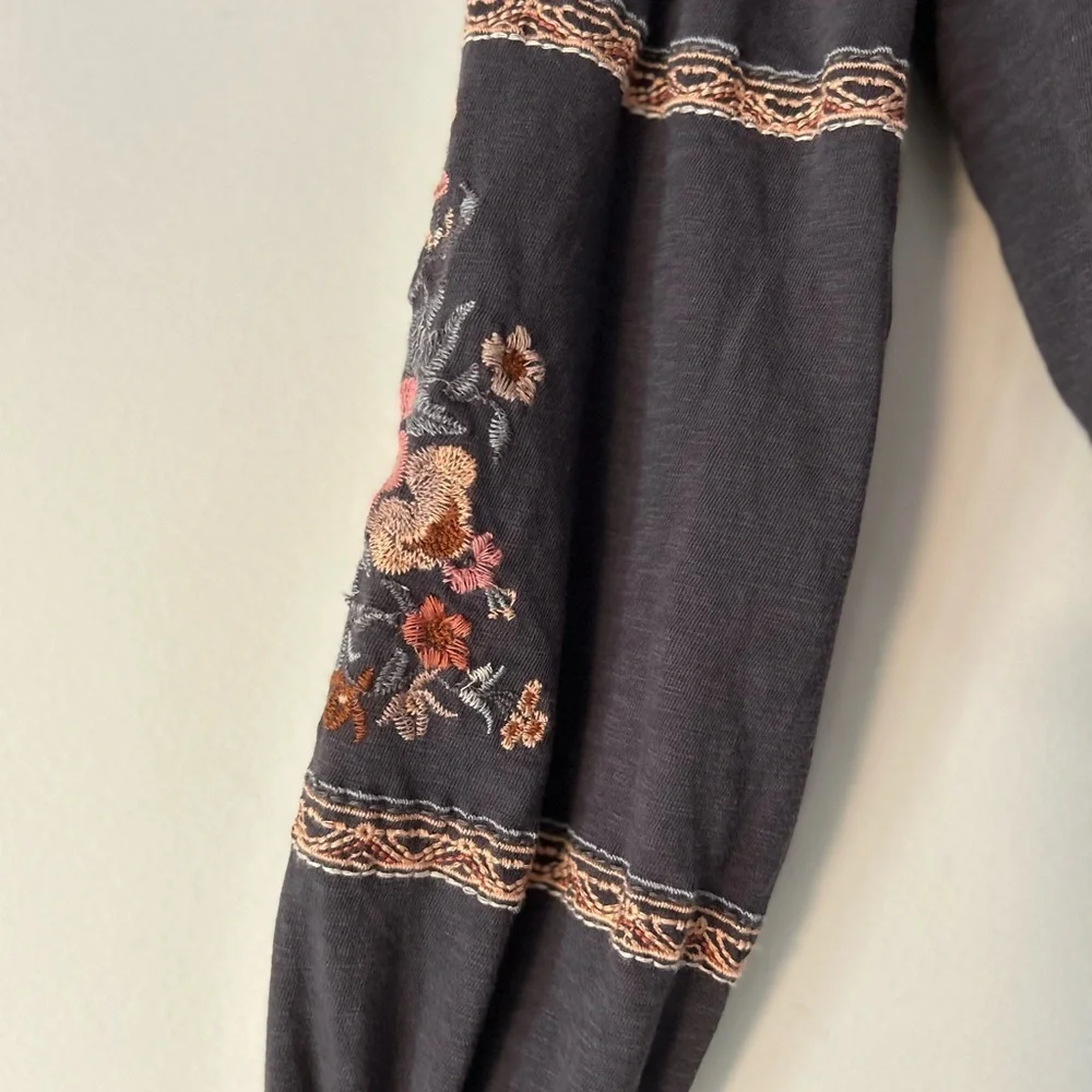 Embroidered Off-Shoulder Top - Black